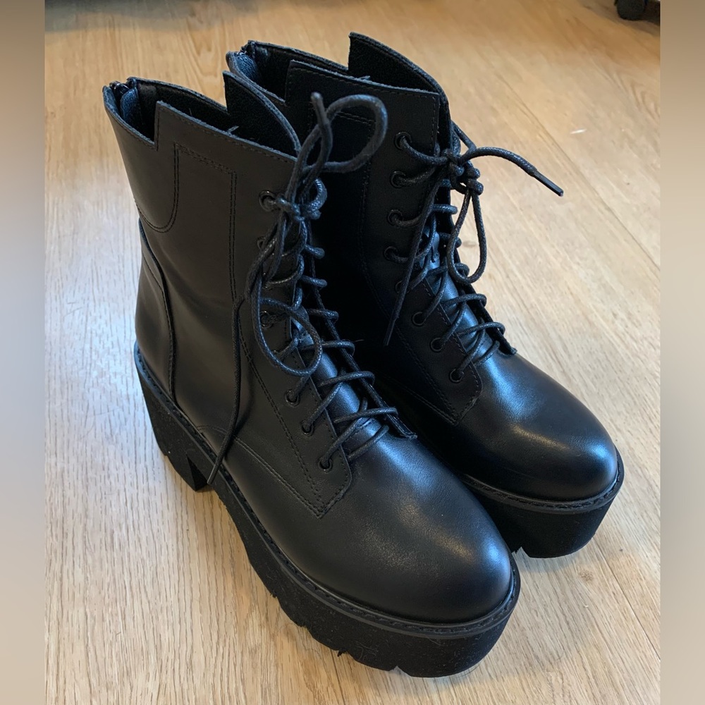 Shein combat boots platform heels size 41 or 9